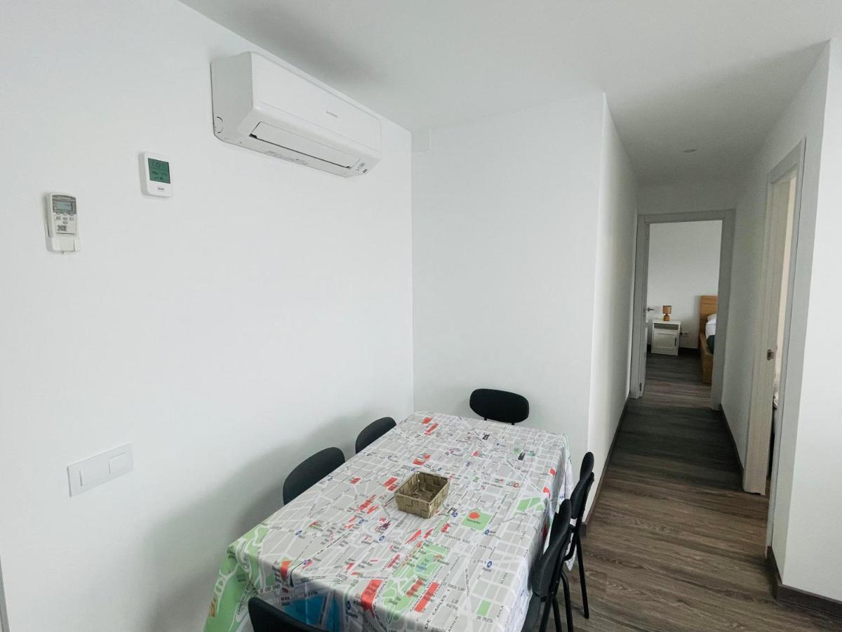 Barca 5 New Beach Apartment Sant Adria de Besos Exterior photo
