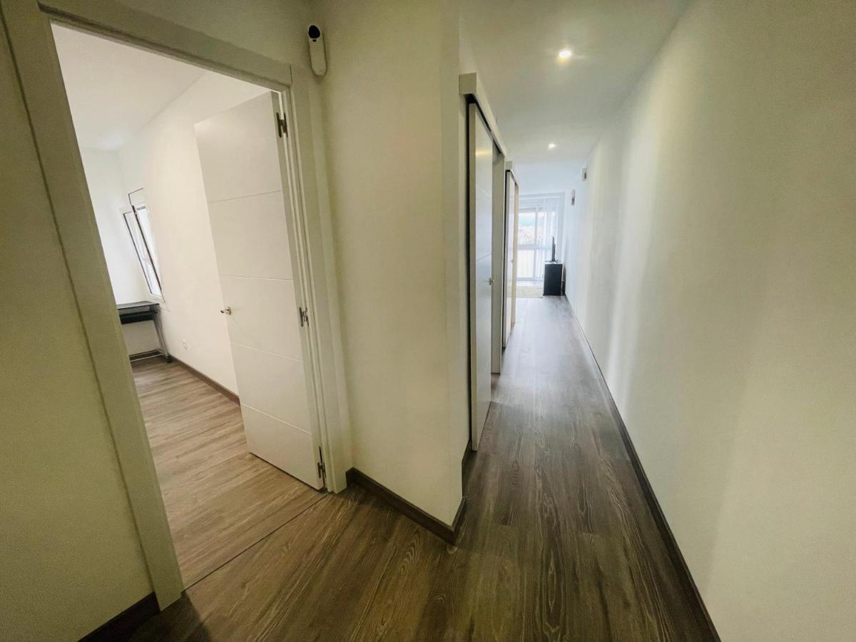 Barca 5 New Beach Apartment Sant Adria de Besos Exterior photo